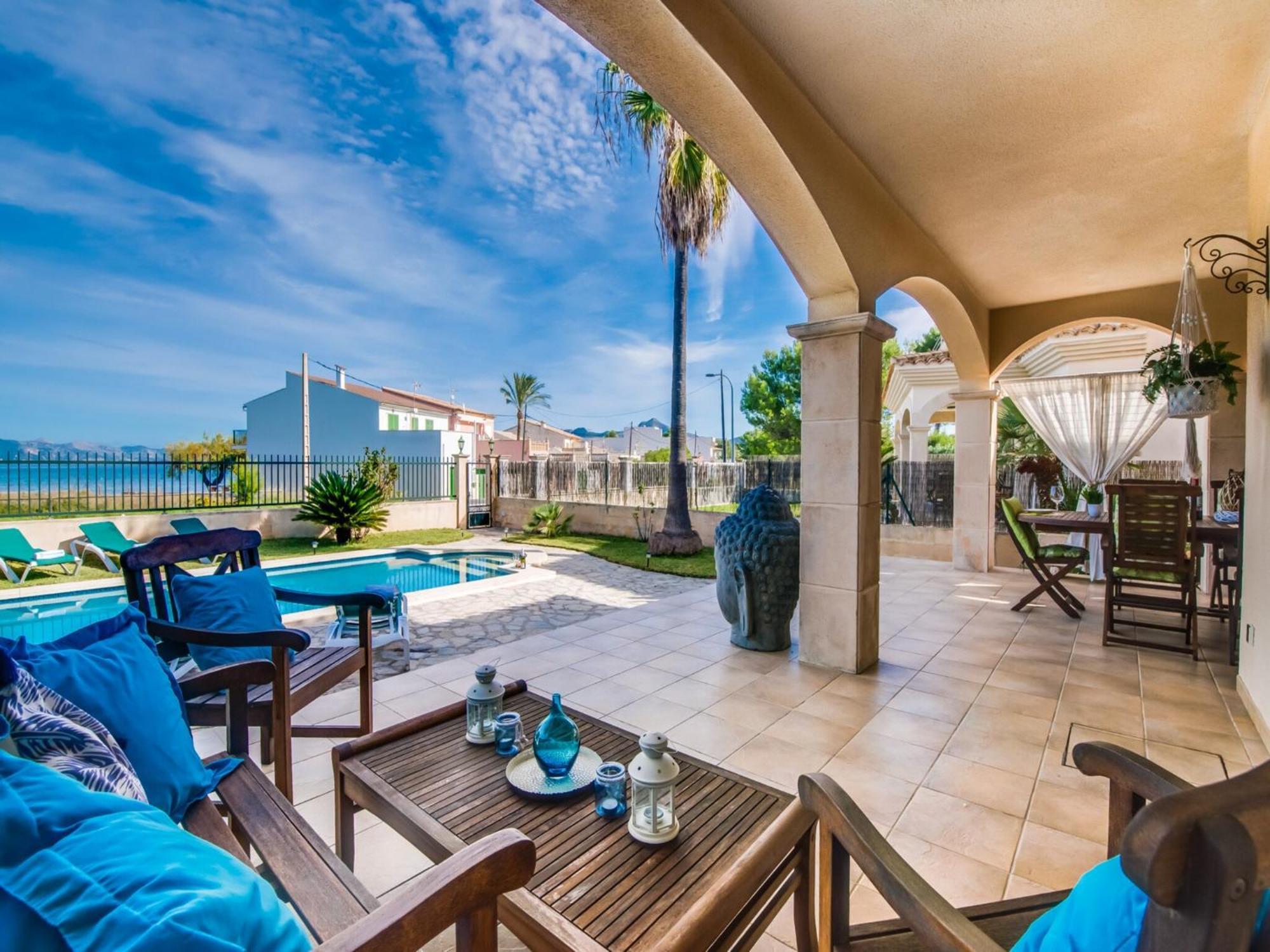 Elegant With Private Pool