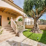 Elegant Holiday Villa With Private Pool